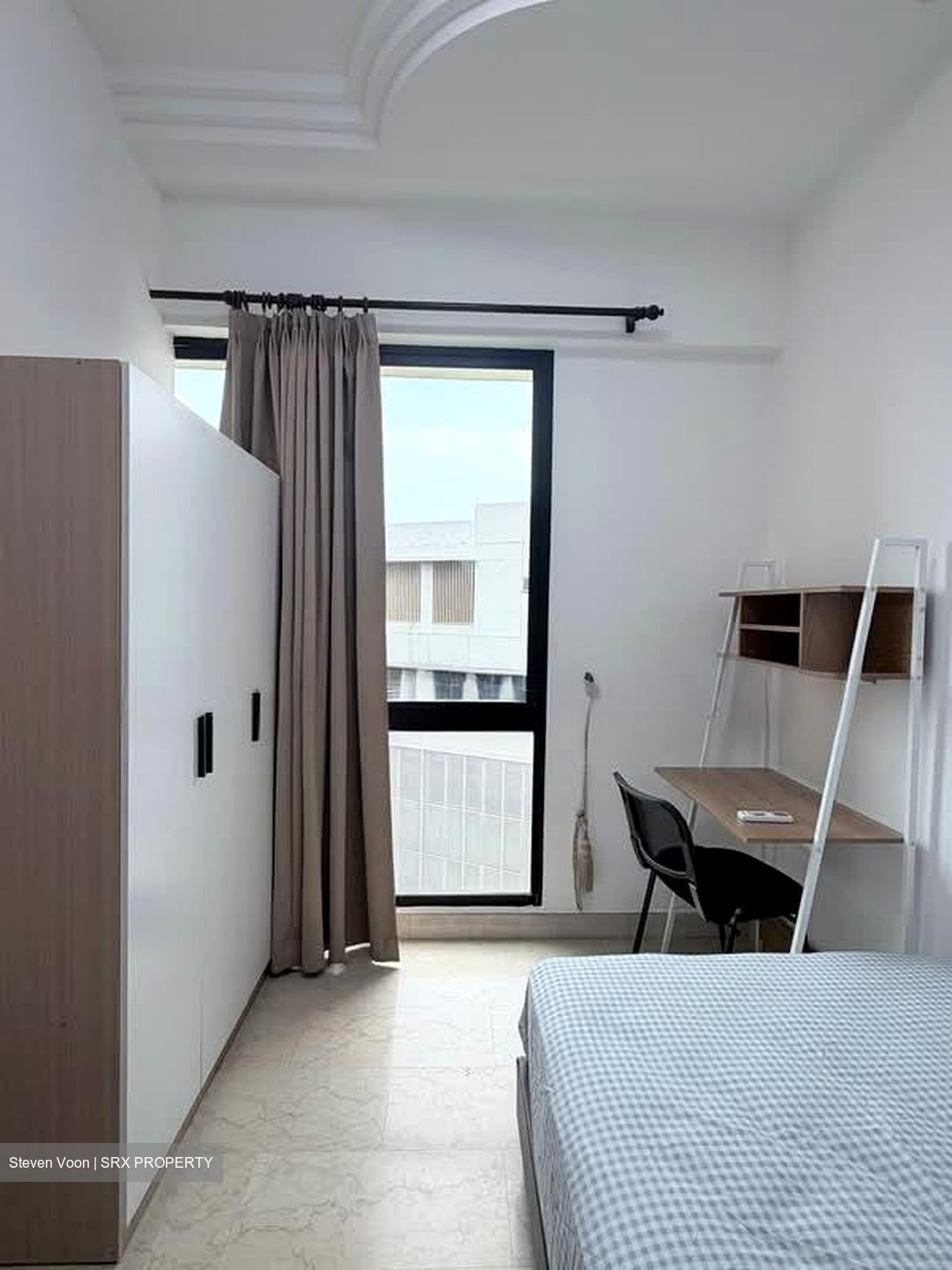 Simsville (D14), Condominium #562060581